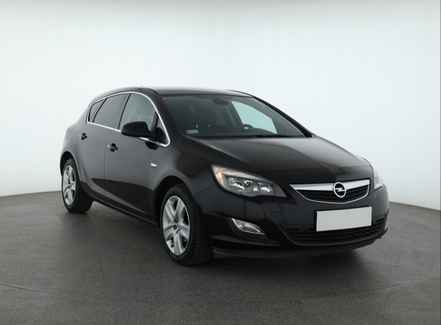 Opel Astra 2010