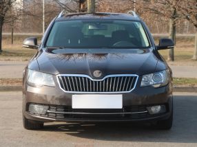 Skoda Superb - 2013