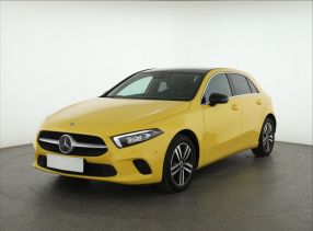 Mercedes-Benz A - 2022