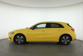 Mercedes-Benz A - 2022