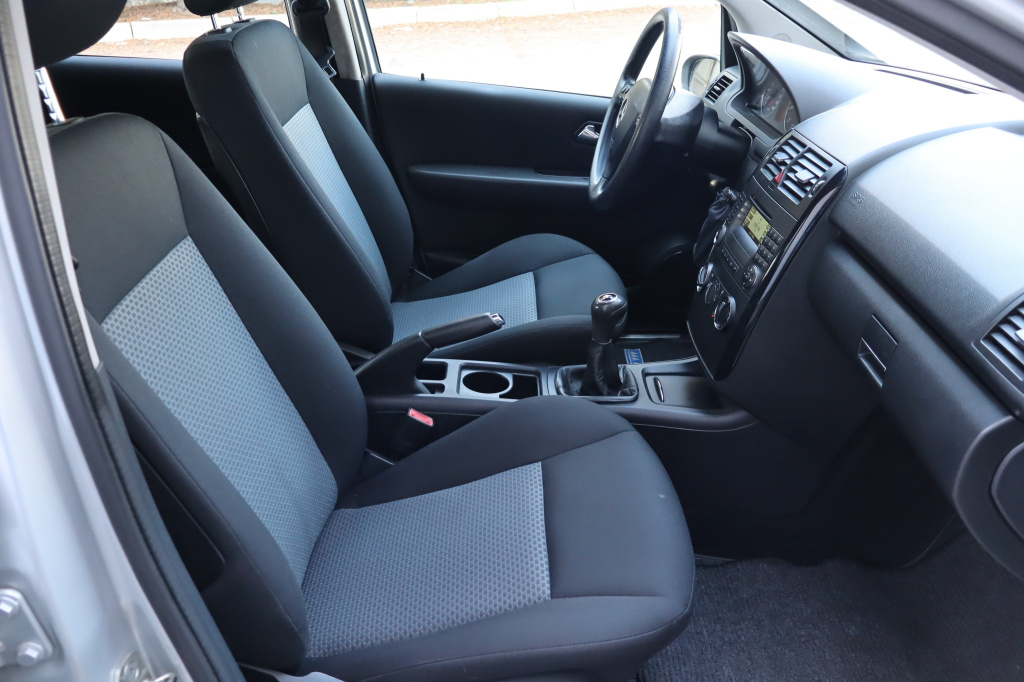 Mercedes-Benz A