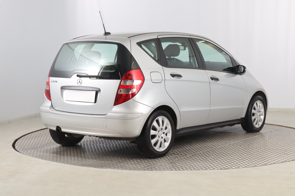 Mercedes-Benz A