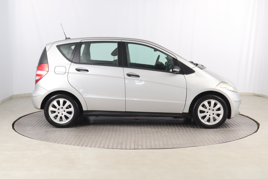 Mercedes-Benz A