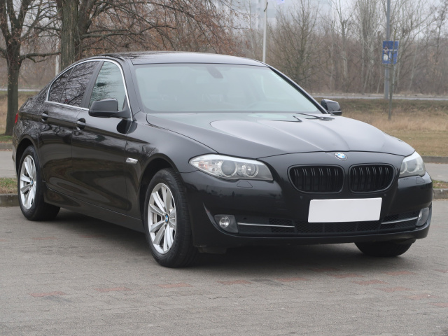 BMW 5 2011