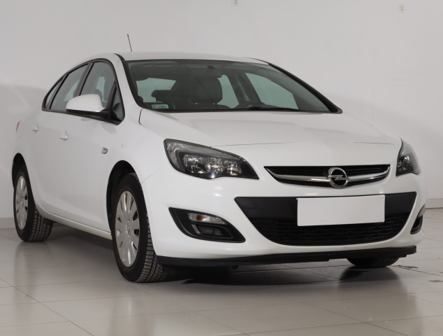 Opel Astra, 2018