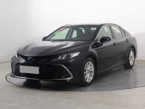 Toyota Camry - 2021