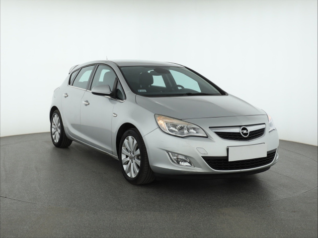 Opel Astra 2010