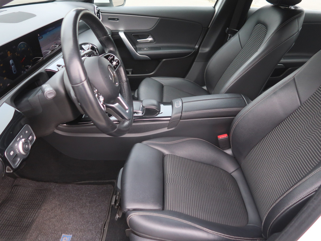 Mercedes-Benz A