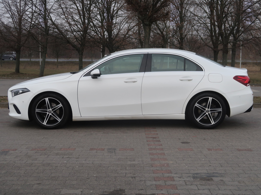 Mercedes-Benz A