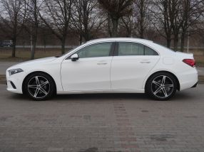 Mercedes-Benz A - 2019