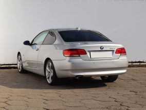 BMW 3 - 2008
