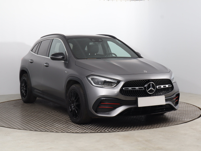 Mercedes-Benz GLA 2020