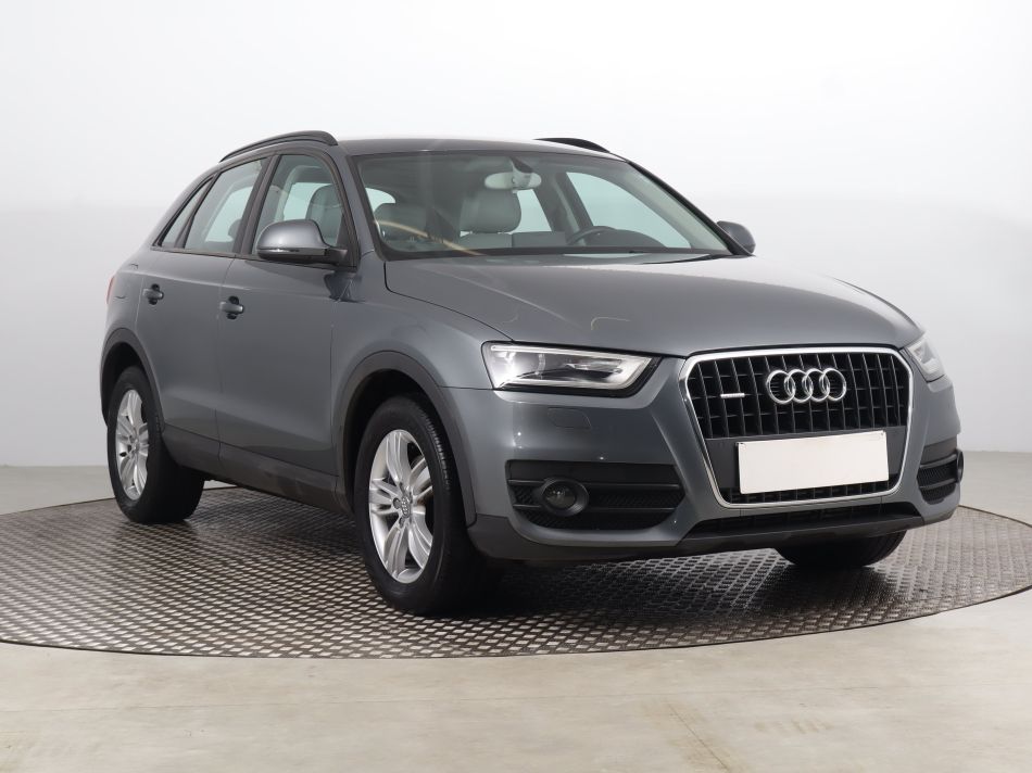 Audi Q3 - 2012