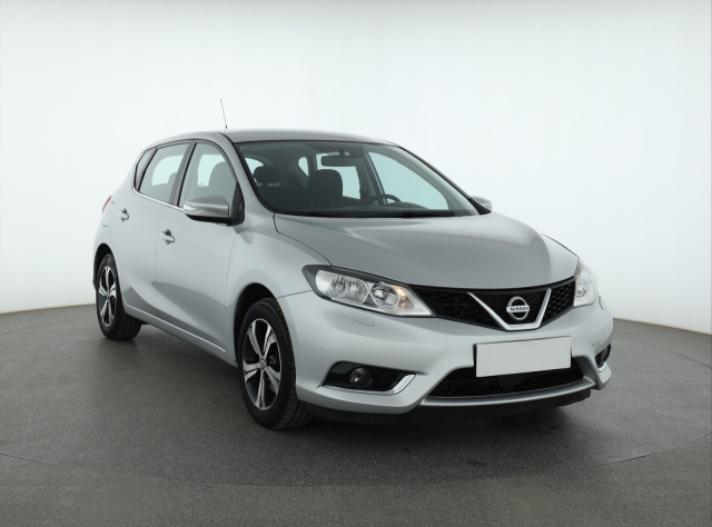 Nissan Pulsar 2015