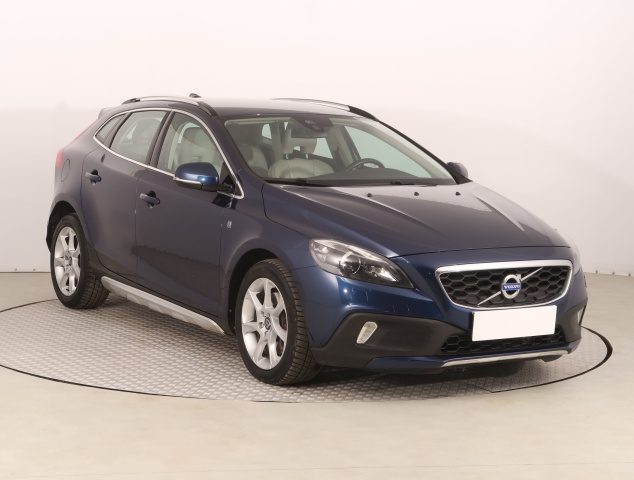 Volvo V40 Cross Country 2015