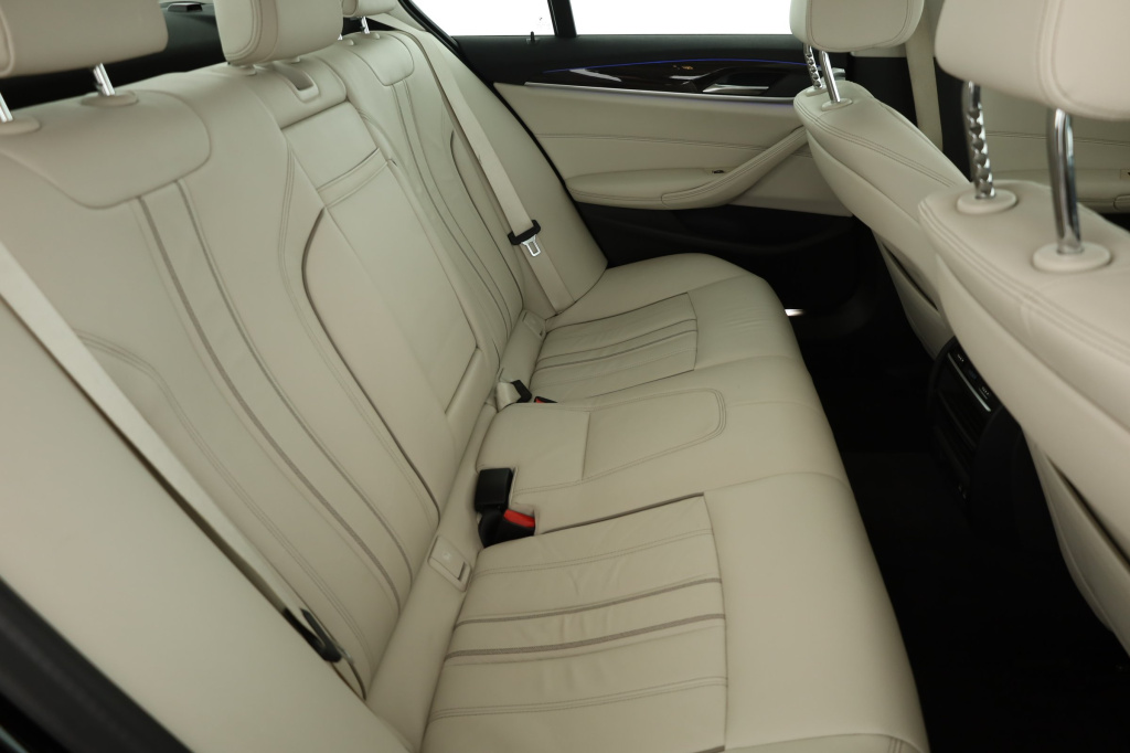 BMW 5