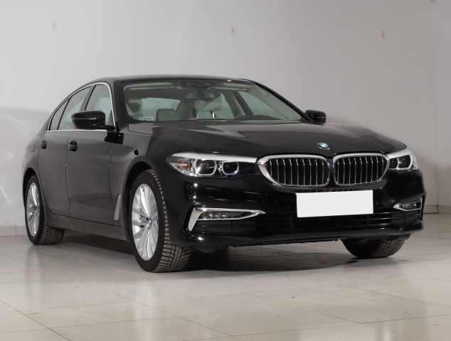 BMW 5 2019