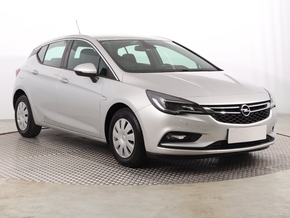 Opel Astra - 2019