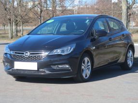 Opel Astra - 2019