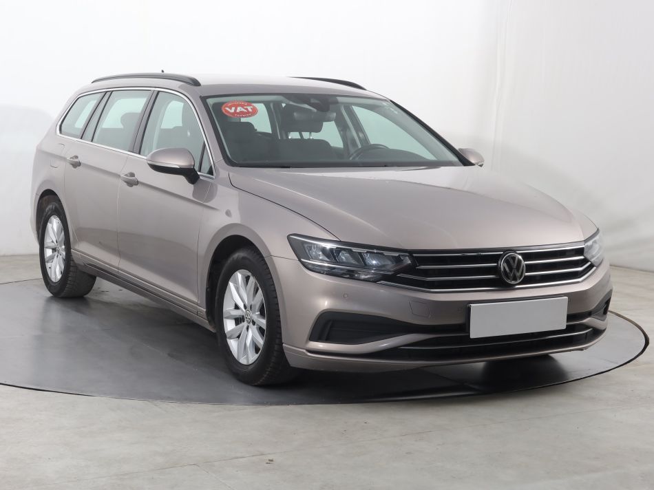 Volkswagen Passat - 2019