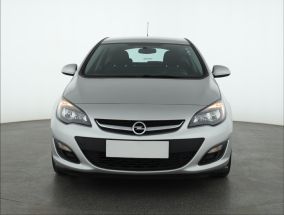 Opel Astra - 2013
