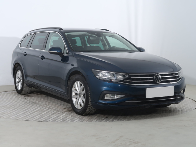 Volkswagen Passat 2021