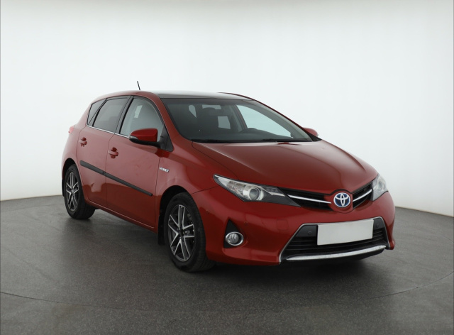 Toyota Auris 2014