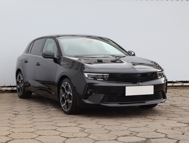 Opel Astra 2022