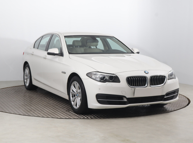 BMW 5 2016