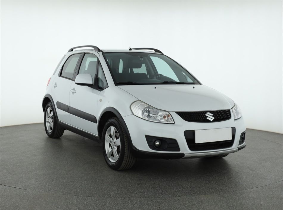 Suzuki SX4 - 2011