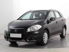 Suzuki SX4 S-Cross - 2015