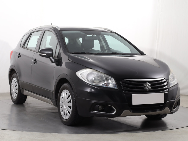 Suzuki SX4 S-Cross 2015