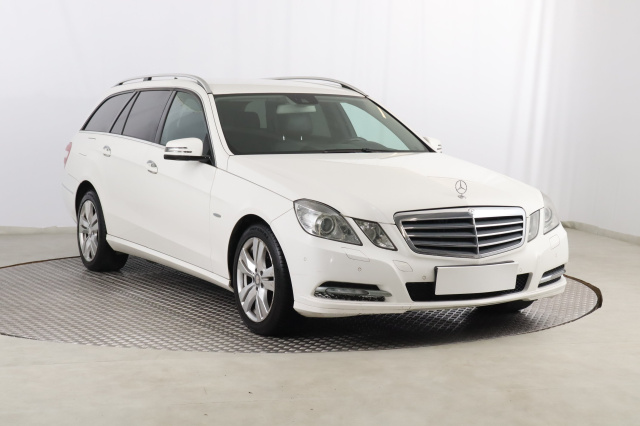 Mercedes-Benz E 2012