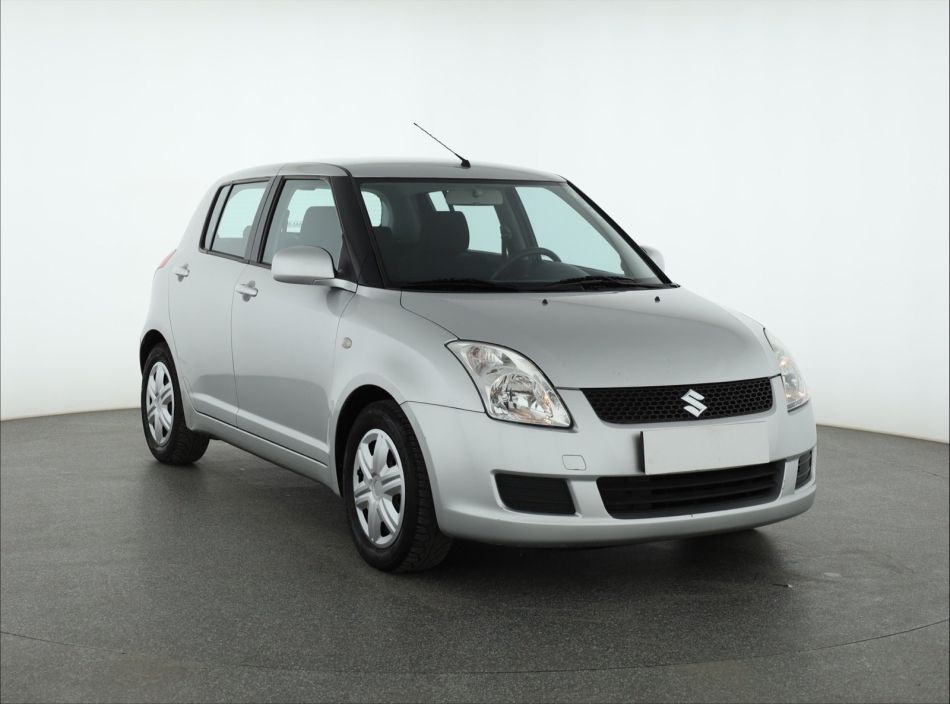 Suzuki Swift - 2010