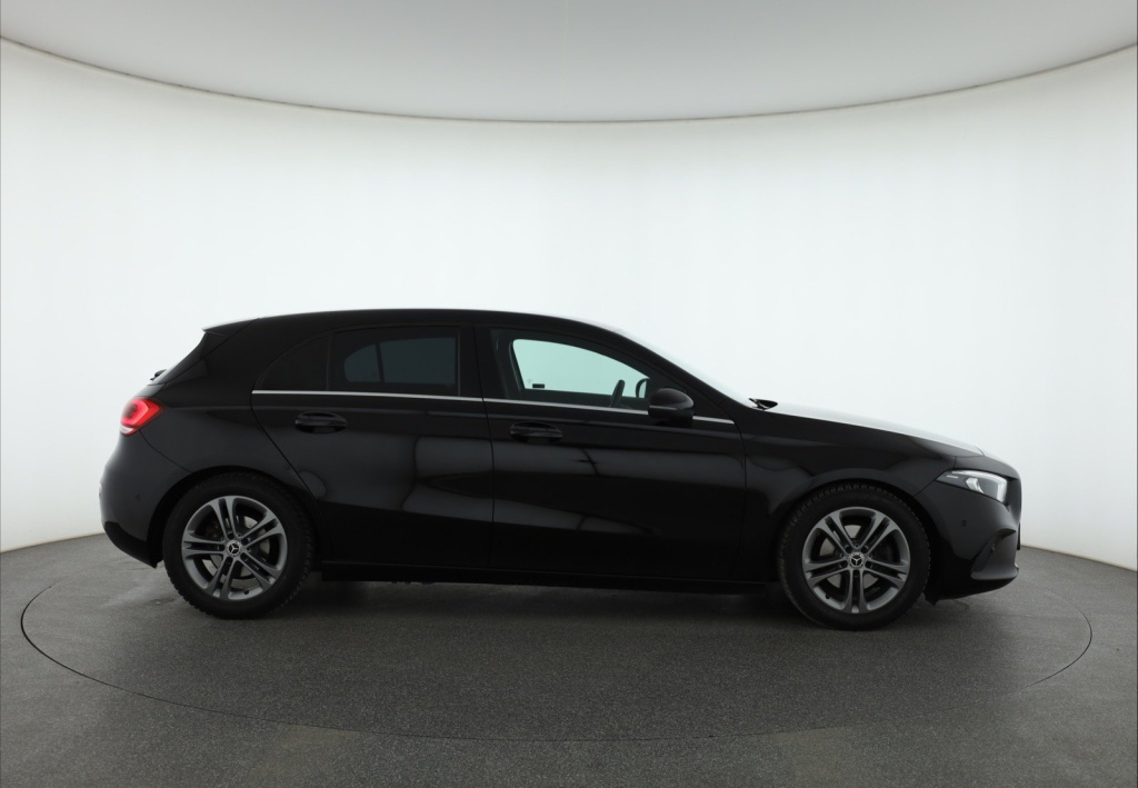 Mercedes-Benz A