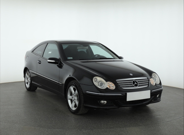 Mercedes-Benz C 2007