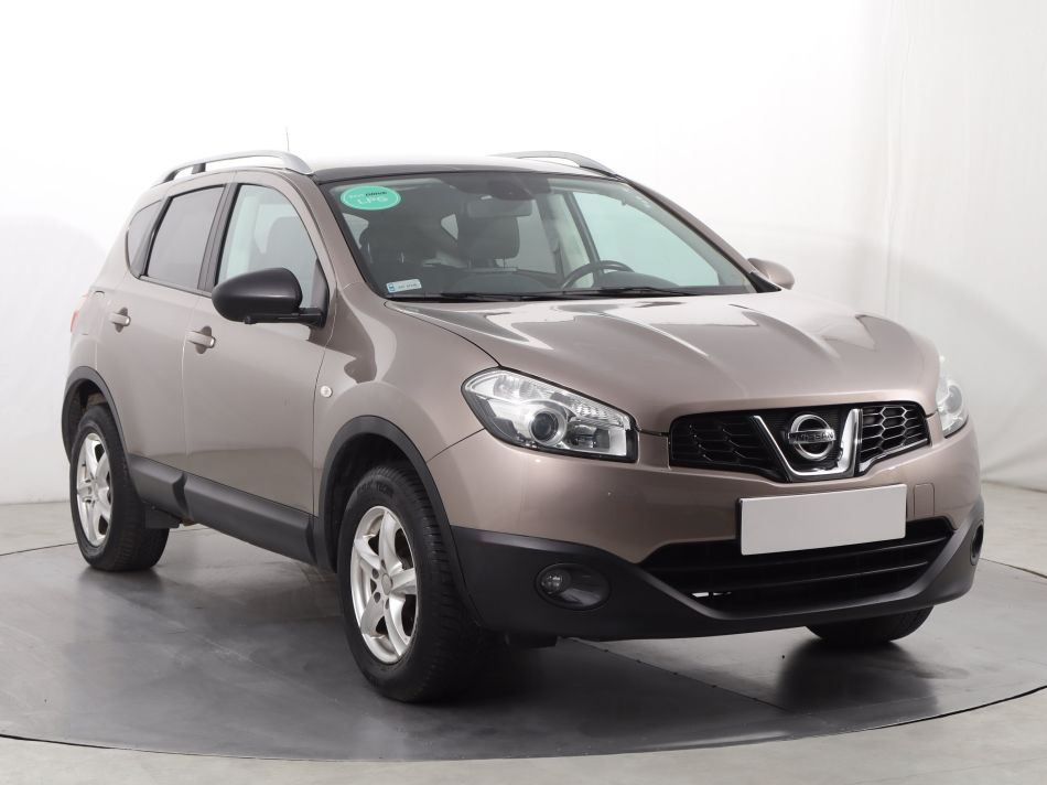 Nissan Qashqai - 2012