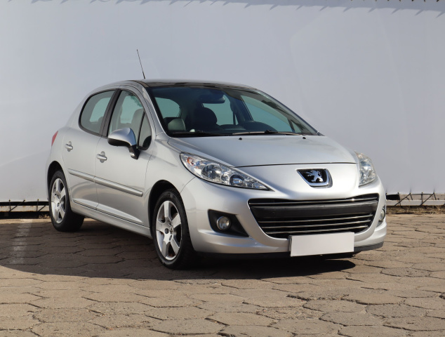 Peugeot 207 2012