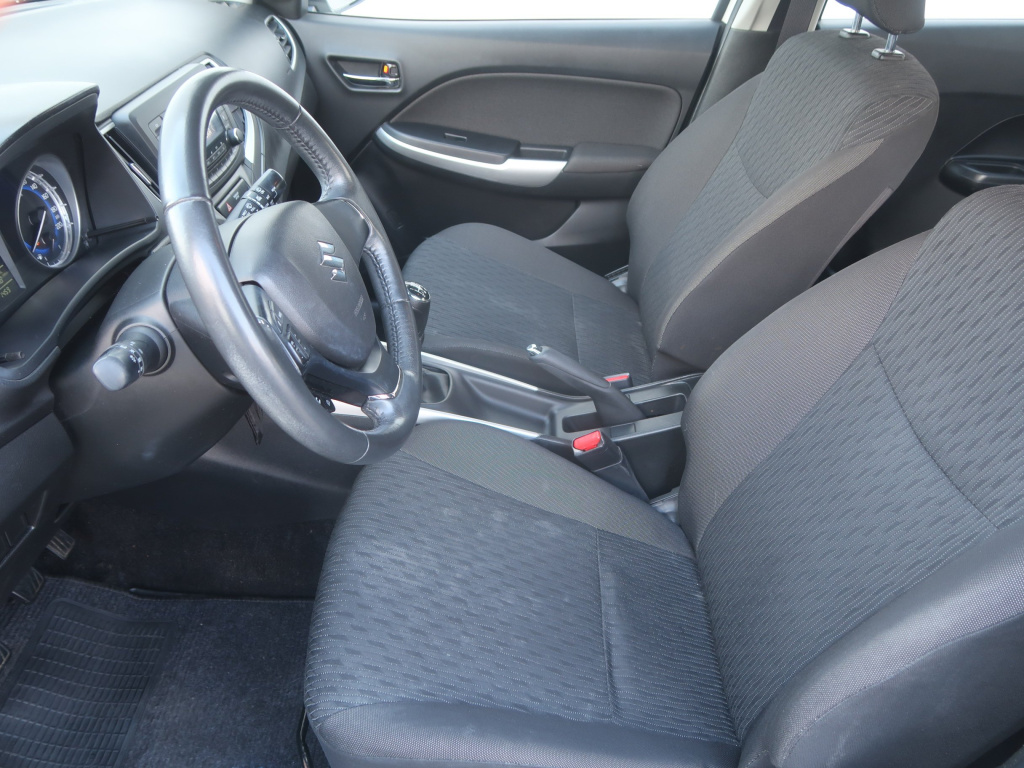 Suzuki Baleno