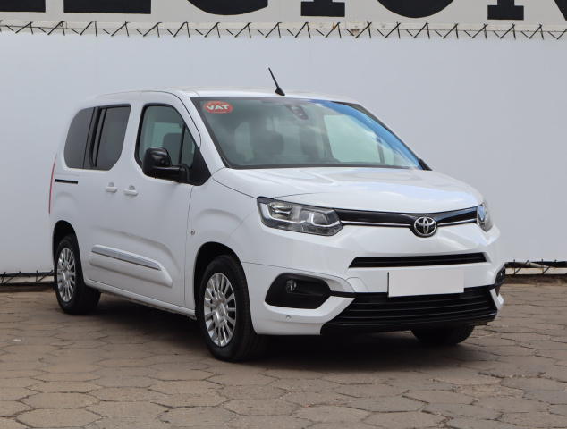 Toyota Proace City Verso 2023