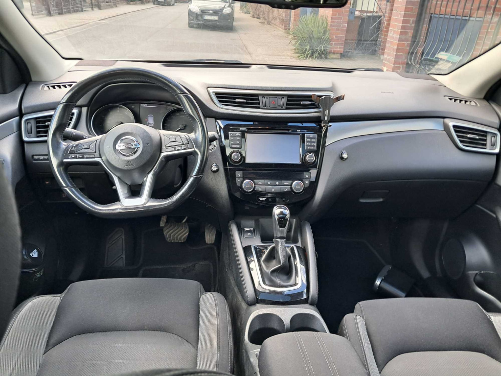 Nissan Qashqai 2017 1.2 DIG