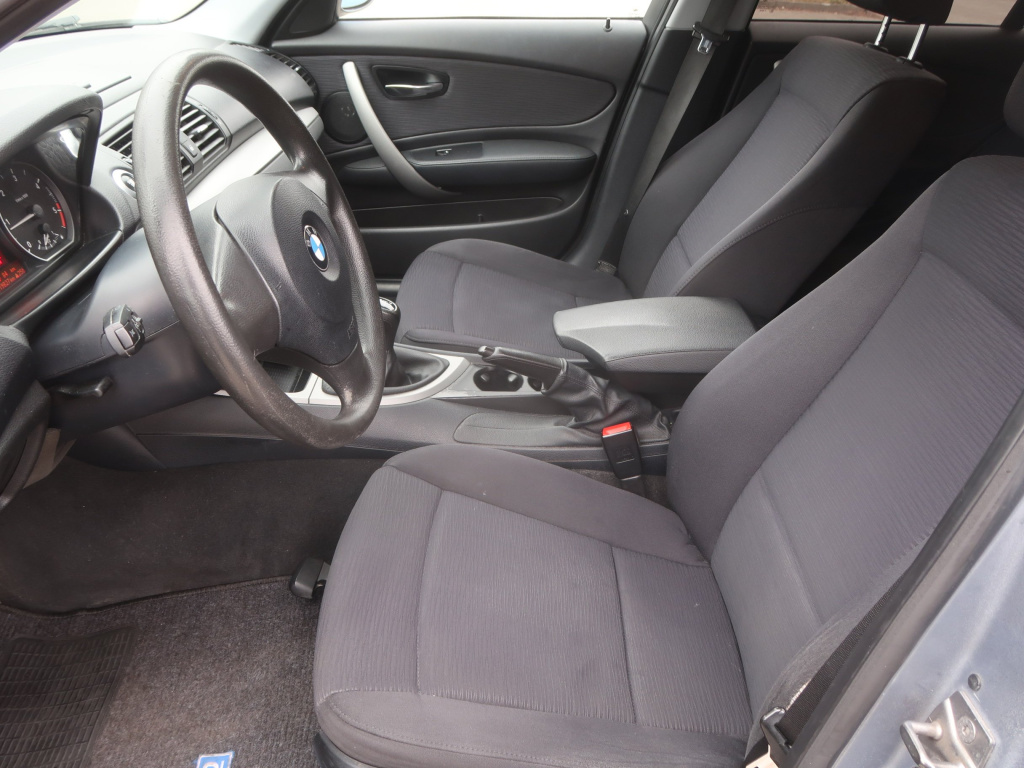 BMW 1
