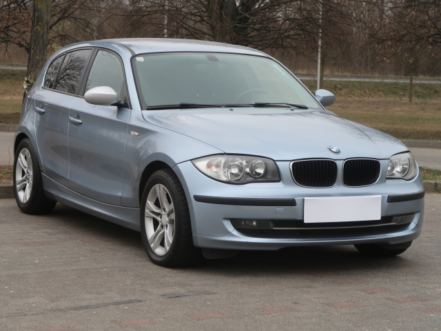 BMW 1 2009