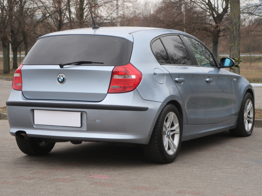 BMW 1