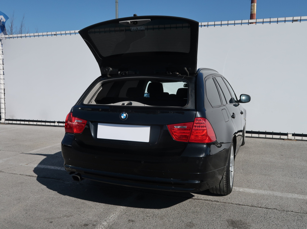 BMW 3