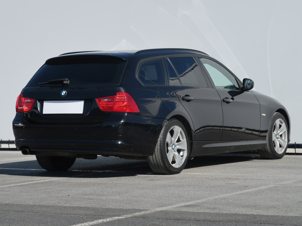 BMW 3