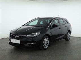 Opel Astra - 2021