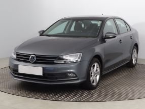 Volkswagen Jetta - 2017