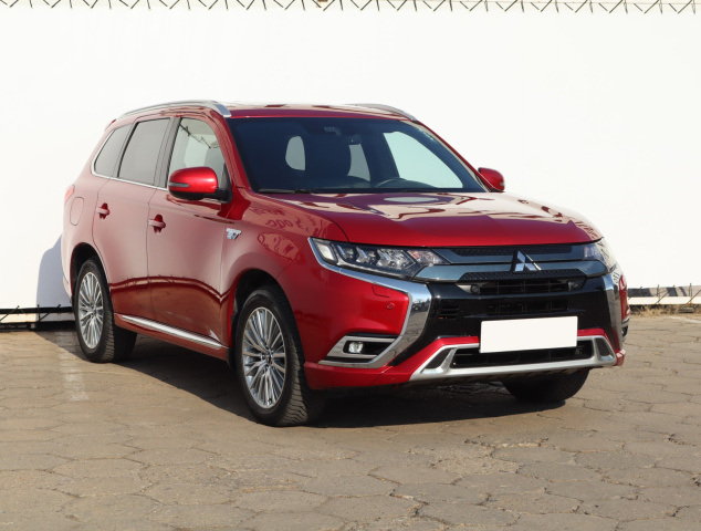 Mitsubishi Outlander 2020