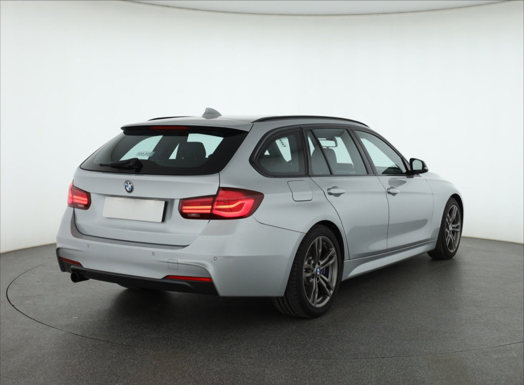 BMW 3
